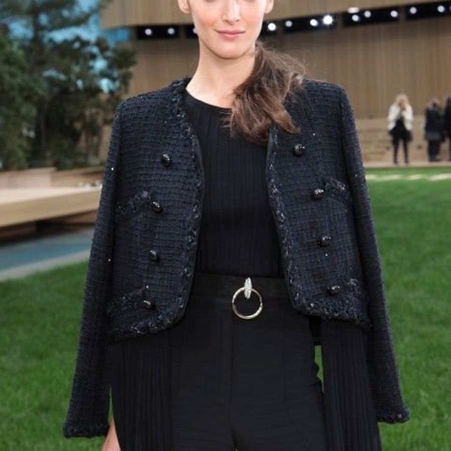 Chanel 經典斜紋軟呢 tweed小黑外套-0