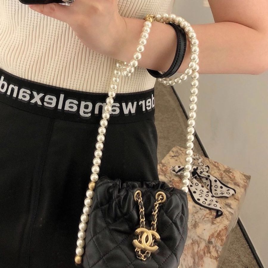 Chanel 黑金珍珠 鏈條包 Mini水桶 11*11.5*11cm 98新配件盒子 塵袋-2