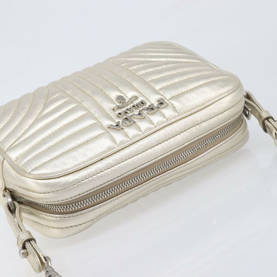 【日本直送】PRADA Diagram 鏈條單肩包 皮革 香檳金 正品 196586V-5