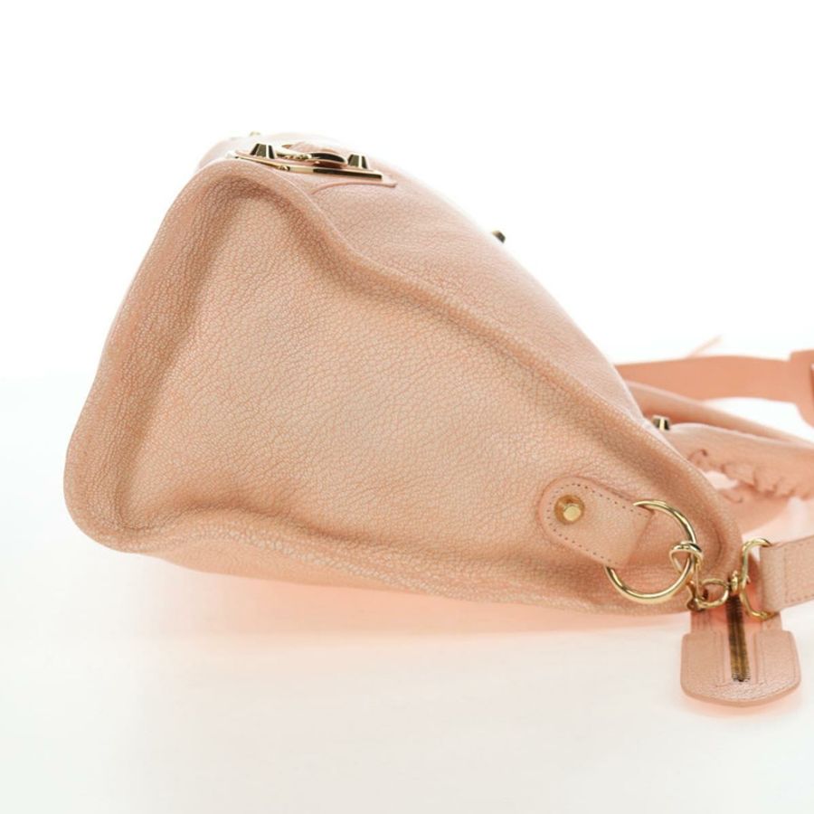 【日本直送】BALENCIAGA 金屬邊飾城市包 皮革 兩用 粉金配色 390154 正品 196022M-3