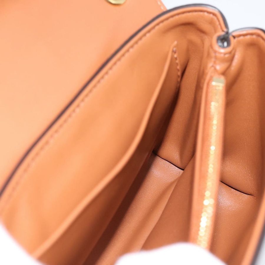 【日本直送】CELINE Triomphe Victoire 鏈條肩背包,棕色金色皮革,正品 yk20866SAM-18