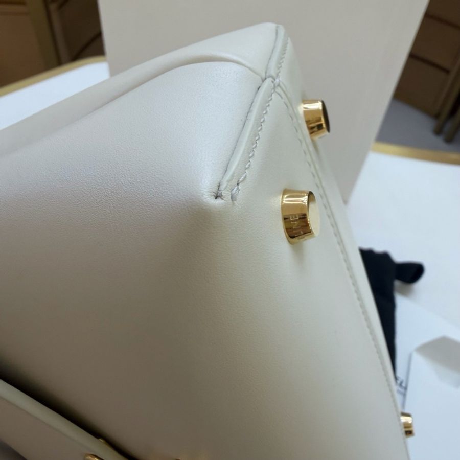 99新Celine 賽琳 TEEN NINO 牛皮 米色 尺寸： 20.5 x 13 x 8  附件：塵袋 卡紙-7