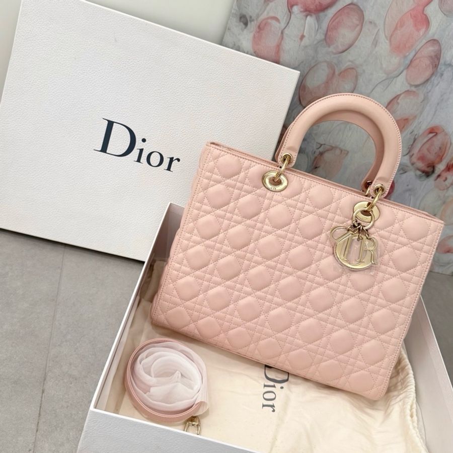 【近新閒置品】Dior 迪奧櫻花粉金扣小羊皮七格戴妃包手提包-0