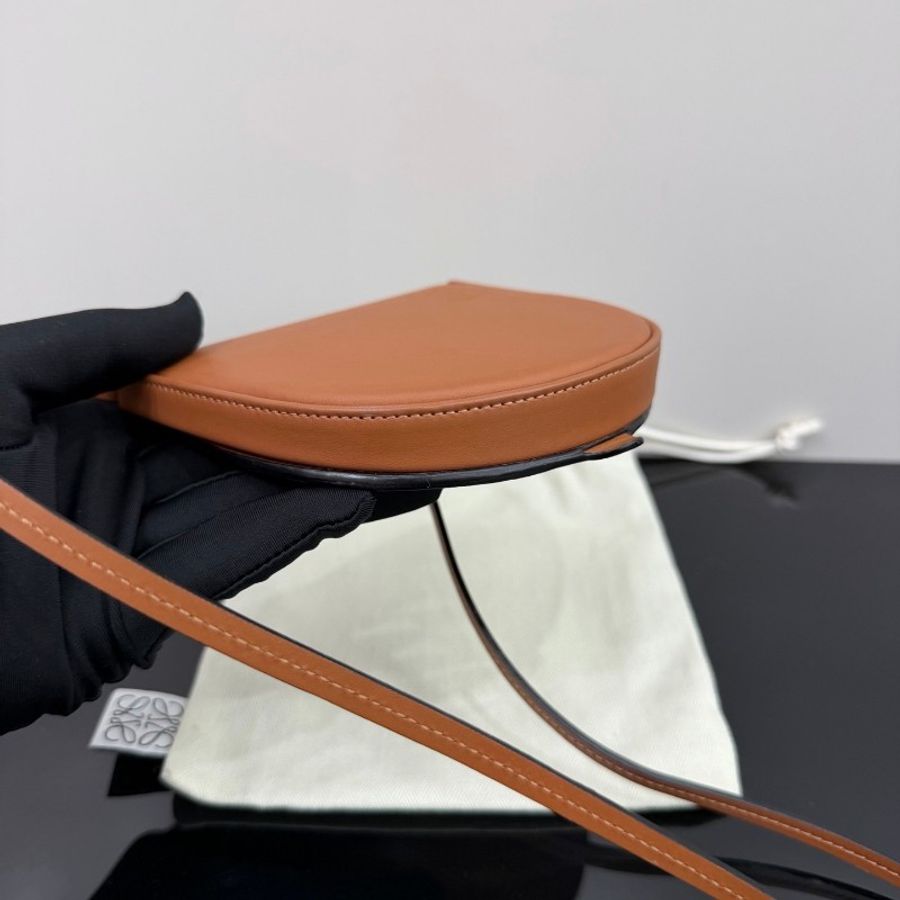 閒置♥️Loewe焦糖色 mini heel bag小包包-15