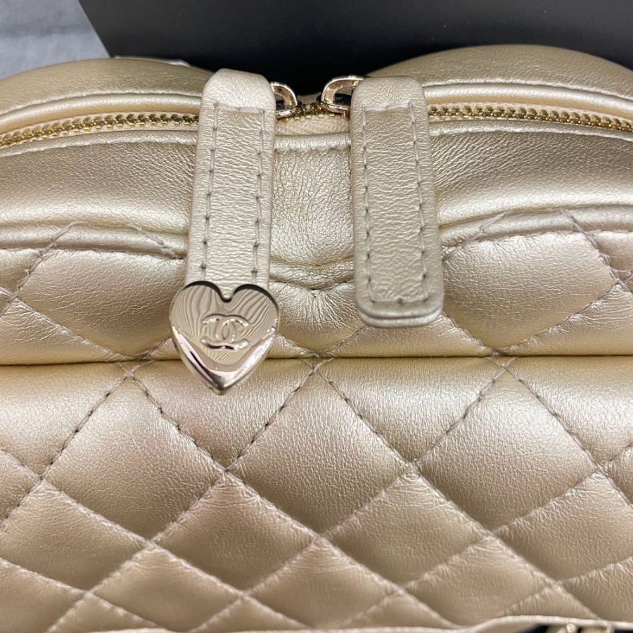 香奈兒 Chanel 心形鏈條包 金色 羊皮 金扣 全新-6