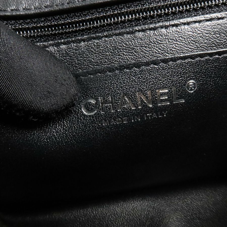 CHANEL 羊皮皮革Mini Classic 17鏈帶肩背袋-5