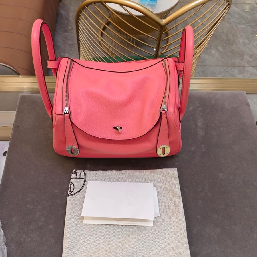 HERMES愛馬仕 lindy26 夏日粉 K4 銀扣 Evercolor牛皮 y刻-3