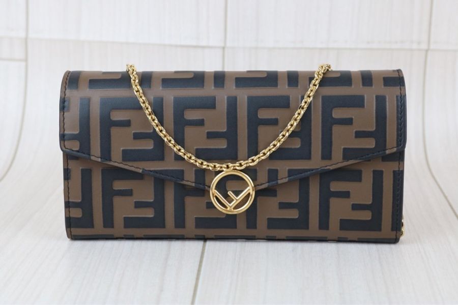 《初。Vintage》 Fendi 老花WOC-2