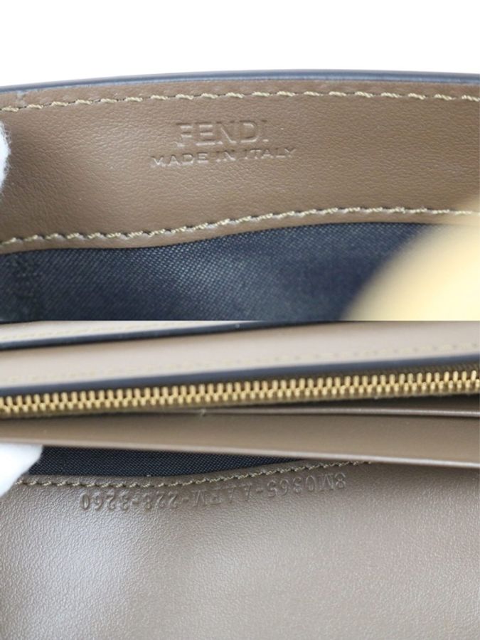 《初。Vintage》 Fendi 老花WOC-9