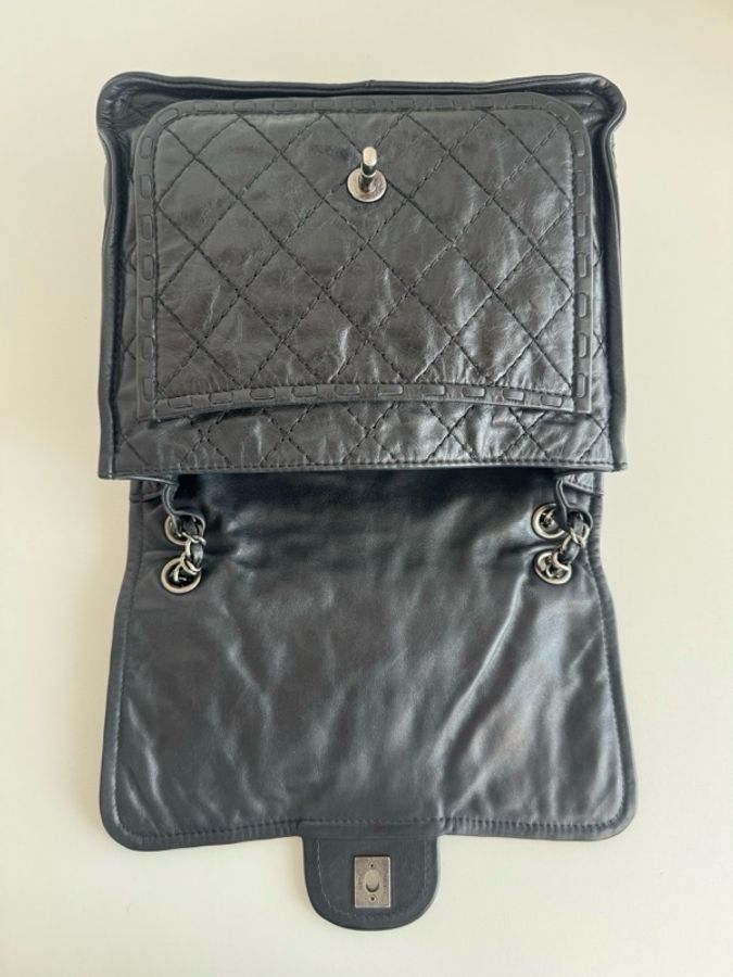 chanel 黑銀牛皮機場鏈條包-6