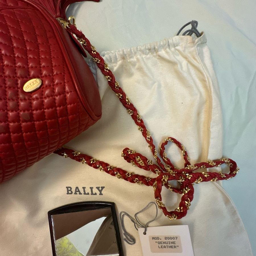 Bally 紅色流蘇貝殼包-14