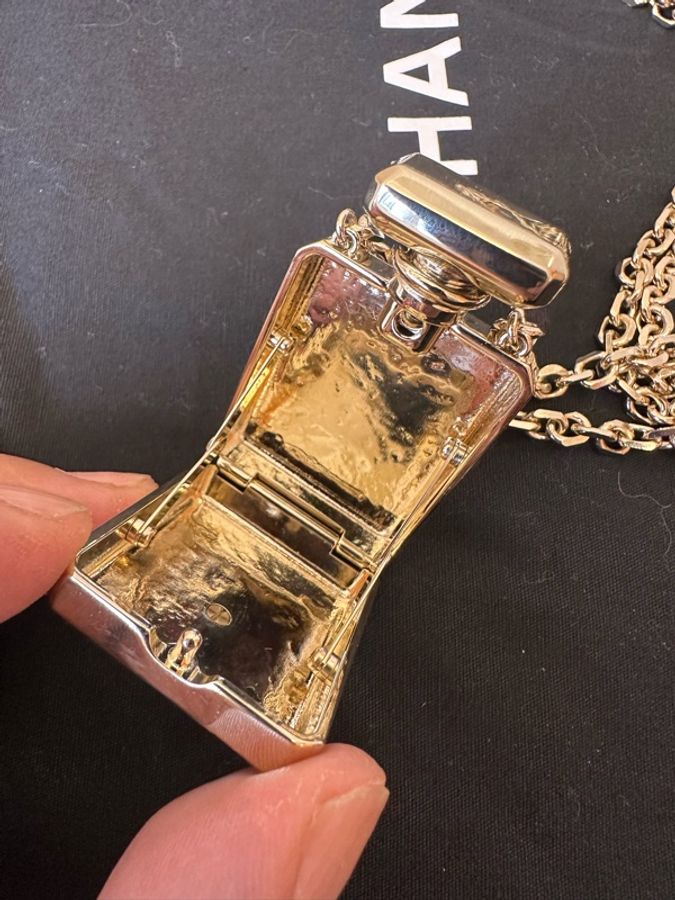 Chanel 香奈兒 22S淡金色香水瓶造型盒子項鏈，單品，無附件-6