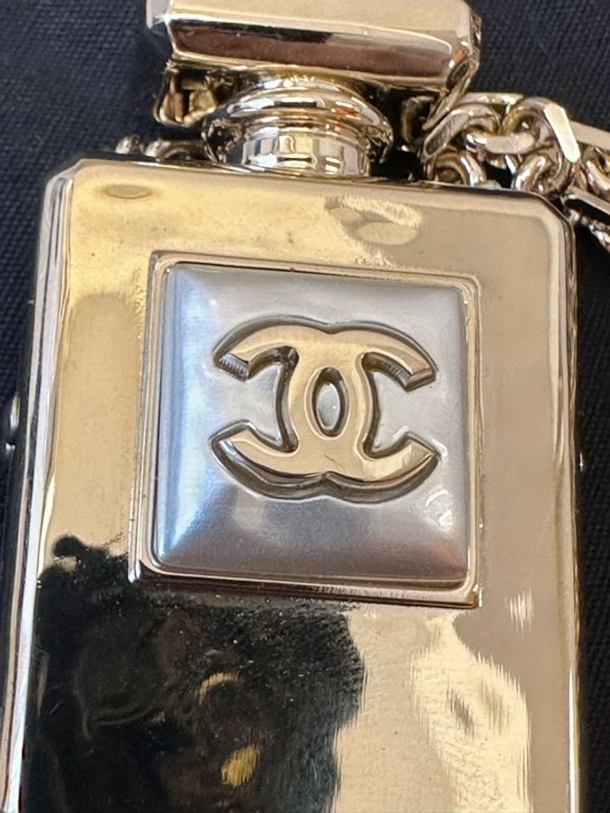 Chanel 香奈兒 22S淡金色香水瓶造型盒子項鏈，單品，無附件-9