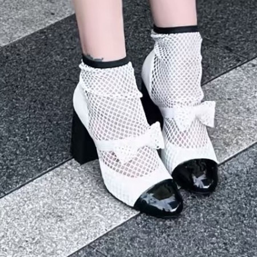 Chanel 香奈兒 23S 瑪麗珍網襪黑白蕾絲蝴蝶結高跟鞋 尺碼:37碼-0