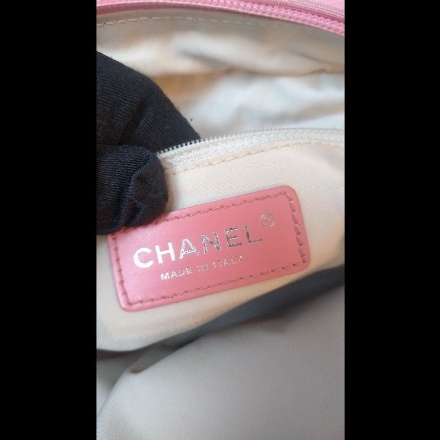 Chanel粉色緹花布新旅行系列雙把手提包-42