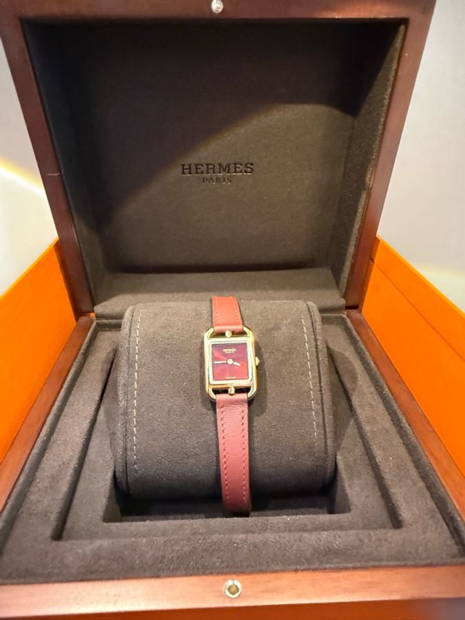 Hermès Cape Cod XS 18K純金腕錶|Rouge H 愛馬仕紅|2026專櫃購入-0