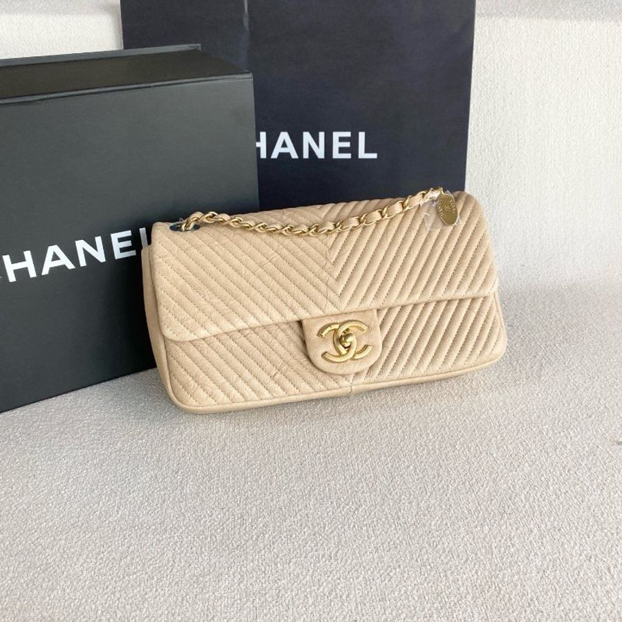Chanel 季節款V紋CF鏈條包 奶茶色金扣 牛皮 26*13*6 99新配件盒子 塵袋 保卡-2