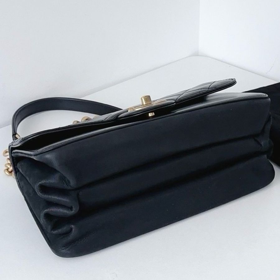 【近新閒置品】Chanel香奈兒 孟買大都會 油臘牛皮黑金手提斜挎包鏈條包 26開帶卡-5