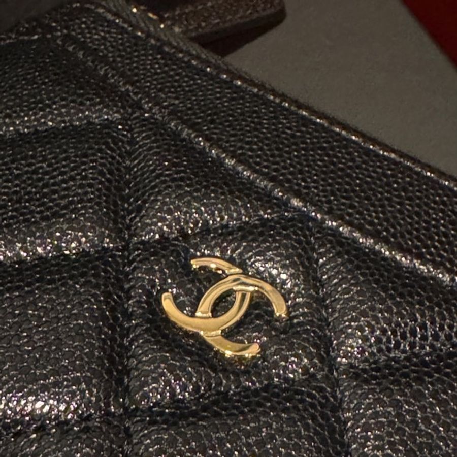 Chanel 晶片款黑金荔枝皮L型超好用零錢包/卡夾-17