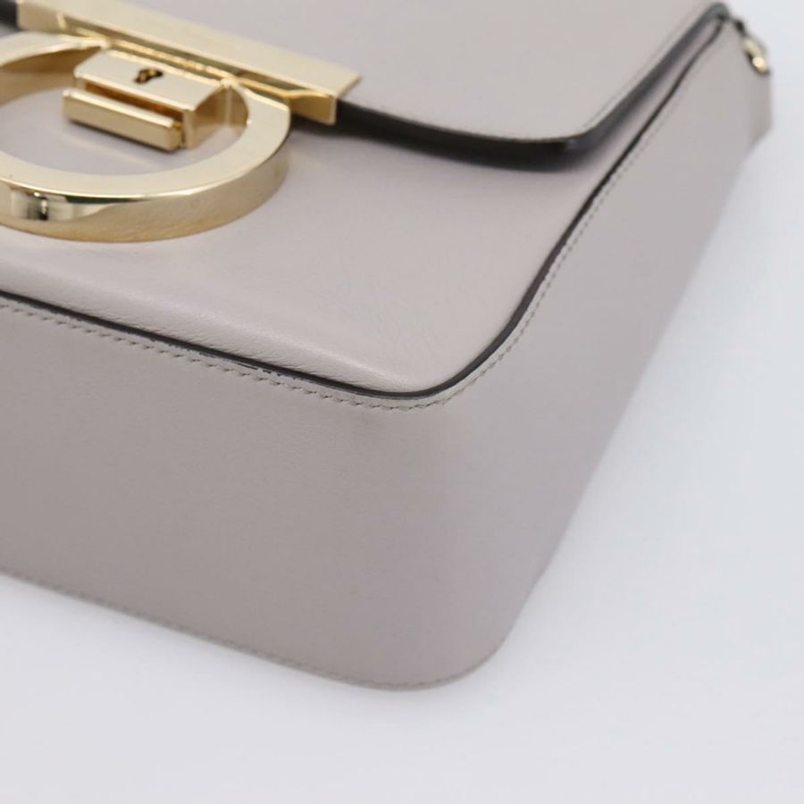 【日本直送】Salvatore Ferragamo Gancini 肩背包 皮革 灰色 金色 正品 ka6000V-13