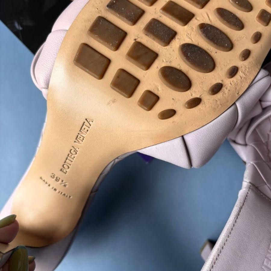 39.5號 ::Bottega Veneta:: BV 淡薰衣草紫 編織高跟拖鞋 涼鞋 Quilted Pattern Leather Slides-31