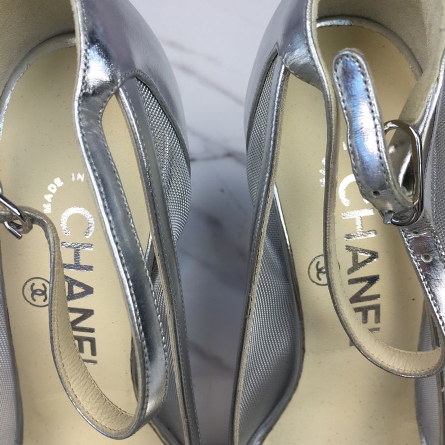 95新 36碼chanel香奈兒銀色網紗涼鞋復古女士高跟鞋vintage中古 古著專櫃正品復古優雅高跟鞋低跟鞋意大利制 復古撞色 不撞款 千金風御姐淑女風 跟高10.5cm-12
