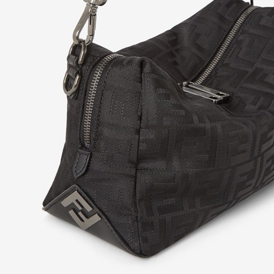 Fendi 男士 Fendi Lui 中號單肩包均碼碼28cm*11cm*19cm-6