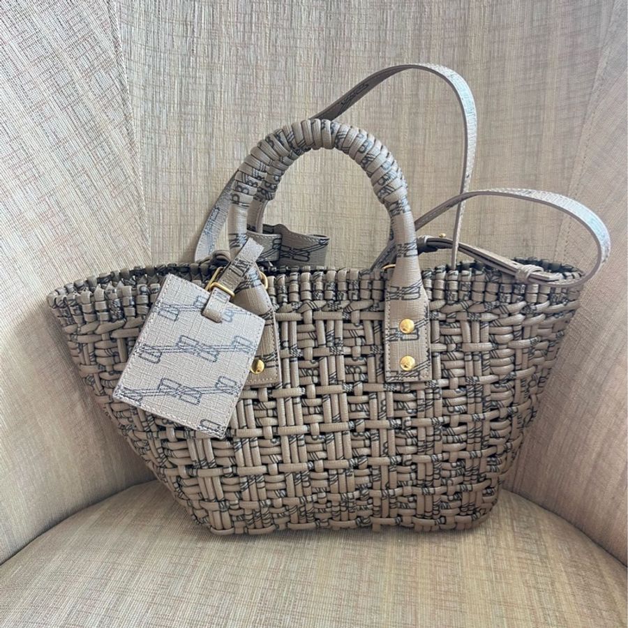 Balenciaga巴黎世家菜籃子托特包 s碼-0