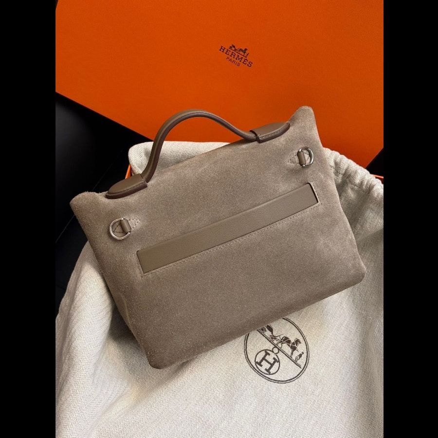 Hermès Mini 24/24 in Étoupe Suede Teddy xphw-1