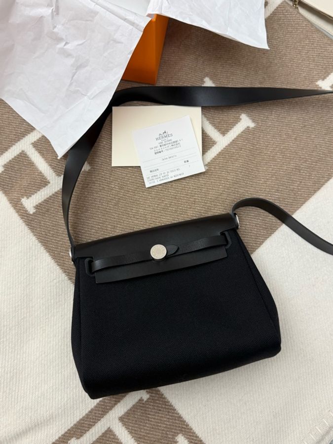 Hermes mini herbag 黑銀 日本購入 大全配-0
