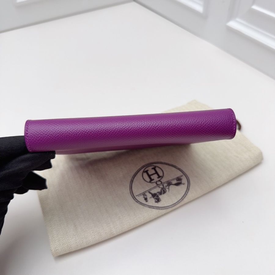 9899新Hermes愛馬仕 clic16 海葵紫色Epsom皮金扣,單肩斜挎手拿包 ,19年D刻,專櫃買不到的小可愛,實物顏色巨美,超熱門難買的顏色,全網唯一。 尺寸:16✖️14 附件:塵袋-4