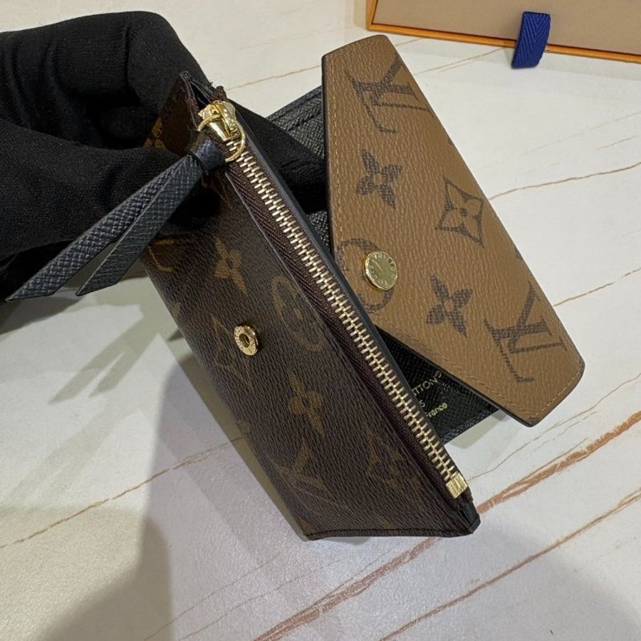 *SHIHNA名牌精品* LV M81557 經典VICTORINE 雙色三折短夾-7