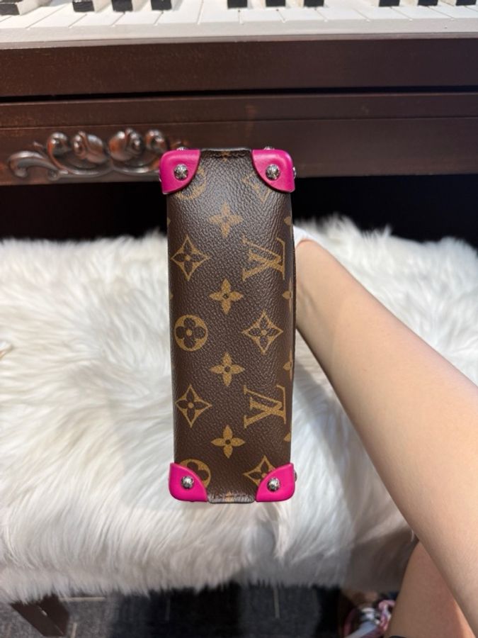 LV/路易威登 限量款mask老花小怪獸面具機器人鏈條包 原膜都在 超級好成色-5