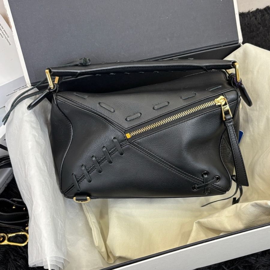LOEWE 羅意威Puzzle 黑色 牛皮 中號 流蘇編織包手提包斜挎包-2