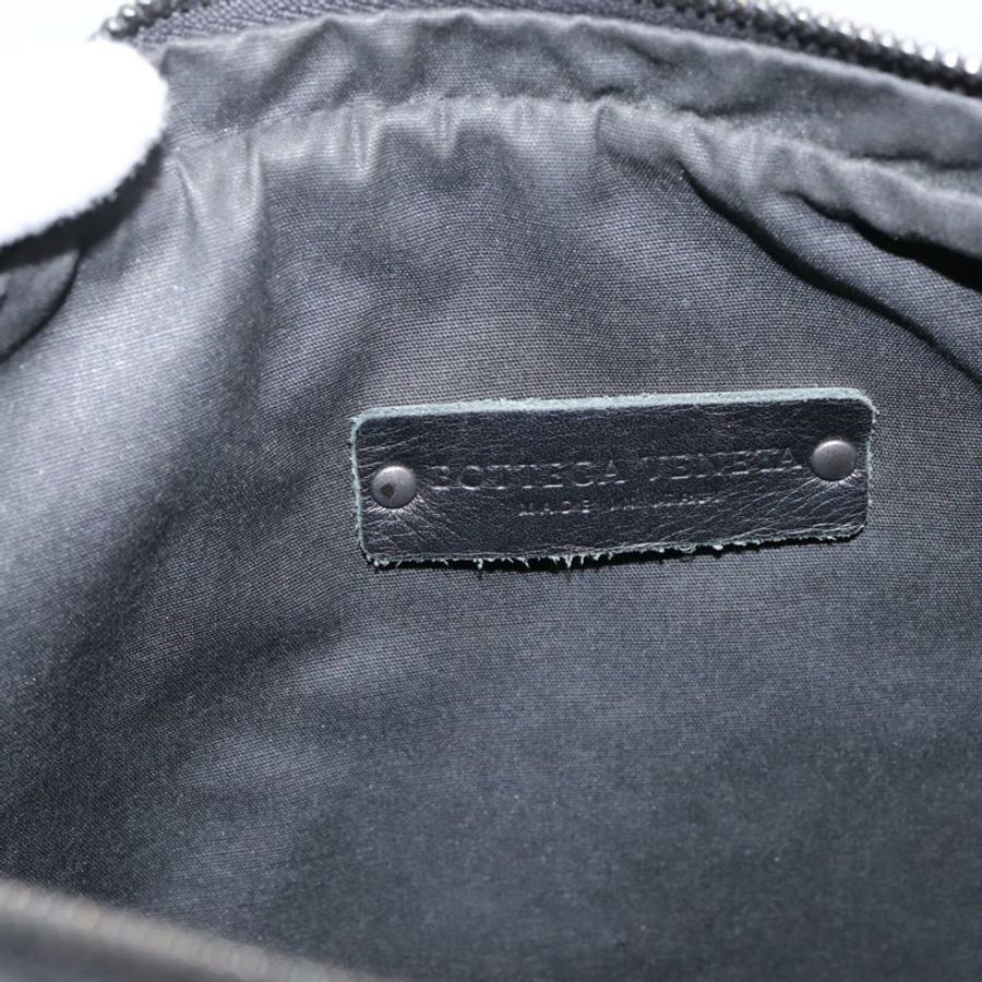 【日本直送】BOTTEGA VENETA INTRECCIATO 皮革肩背包 黑色 銀色 Auth mr2878V-14