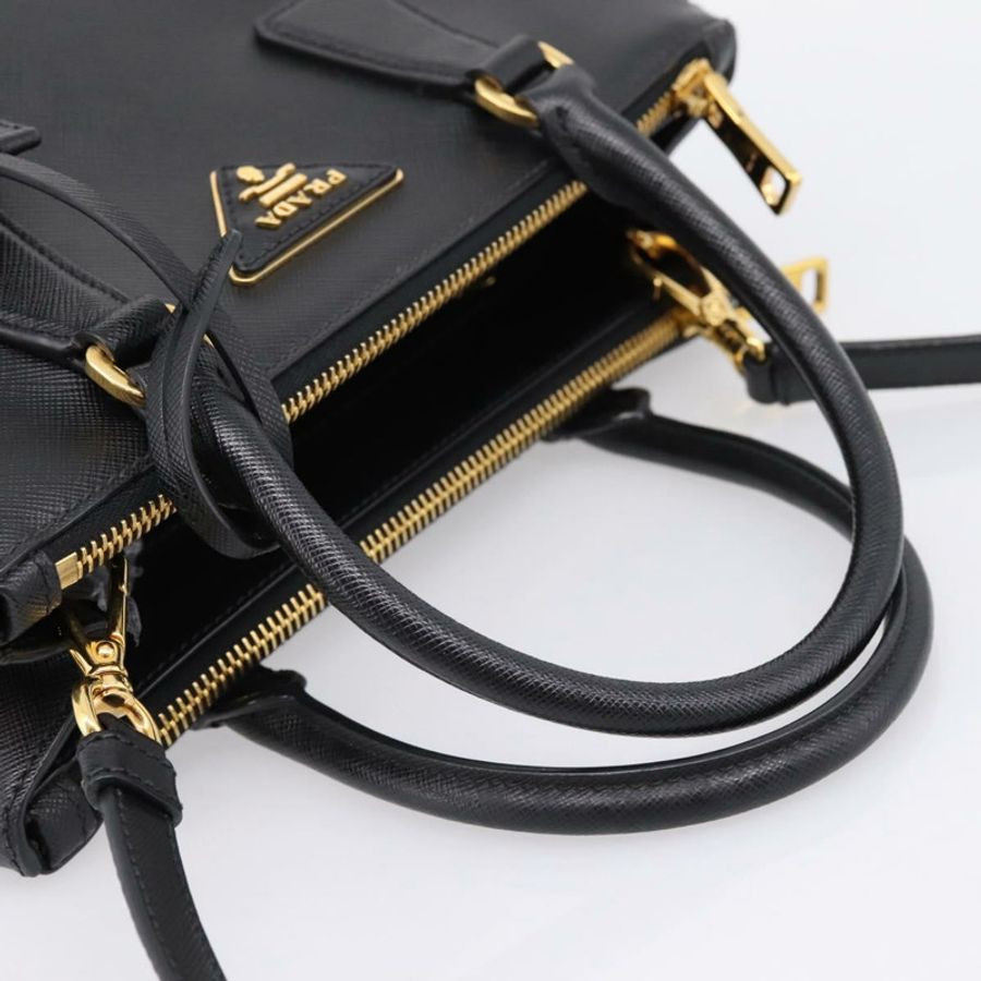 【日本直送】PRADA 手提包 Saffiano 2way 黑色金色飾邊 Auth 199176M-6