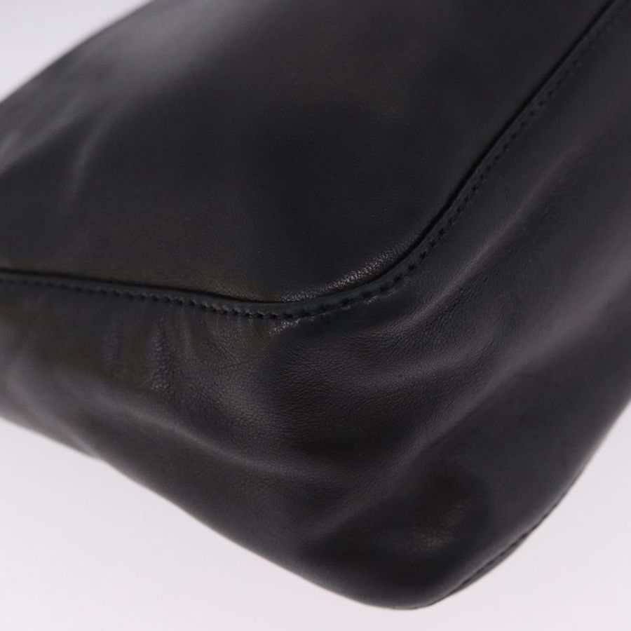 【日本直送】FENDI Mamma Baguette 單肩包,黑色銀色皮革,正品編號 199954A-15