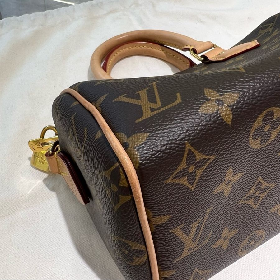芯片款LV speedy 20 米色肩帶-17