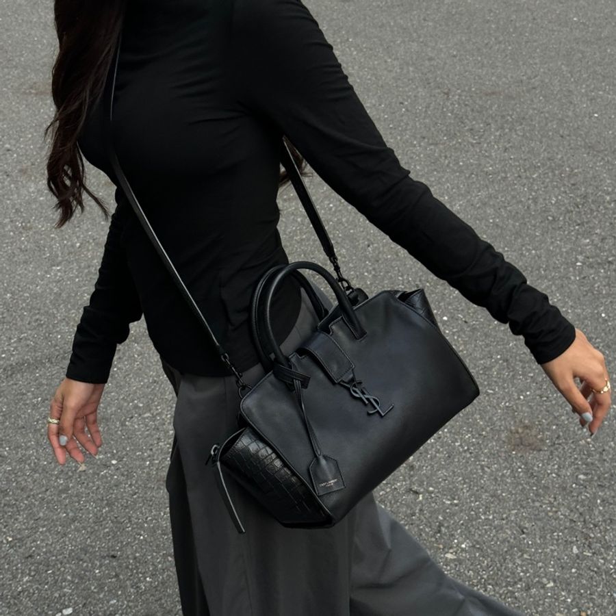 (極新🎁超稀有) YSL “So Black” 全黑鱷魚紋 斜背包 專櫃13萬!-5
