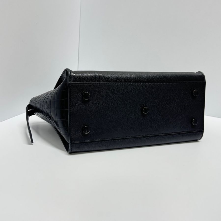 (極新🎁超稀有) YSL “So Black” 全黑鱷魚紋 斜背包 專櫃13萬!-16