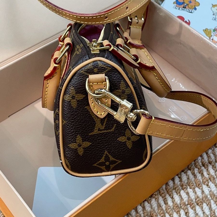 LV 路易威登 nano speedy 聖誕限定 尺寸16*10*7.5-4