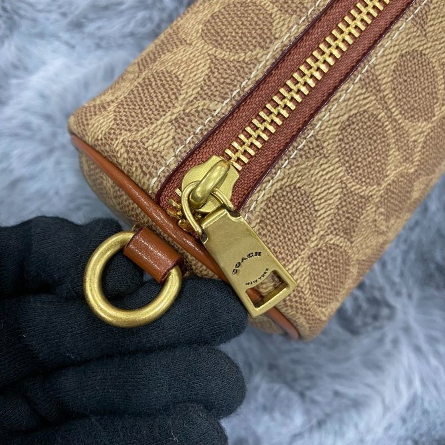 Coach 經典 SIGNATURE 老花圓桶包-7