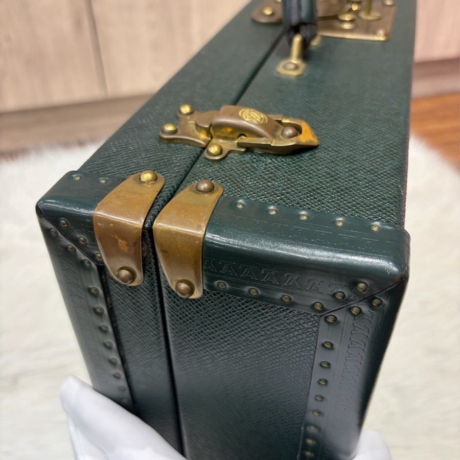 LV M30002 全皮 TAIGA PRESIDENT 古董箱 硬箱 手提箱 公事包-22