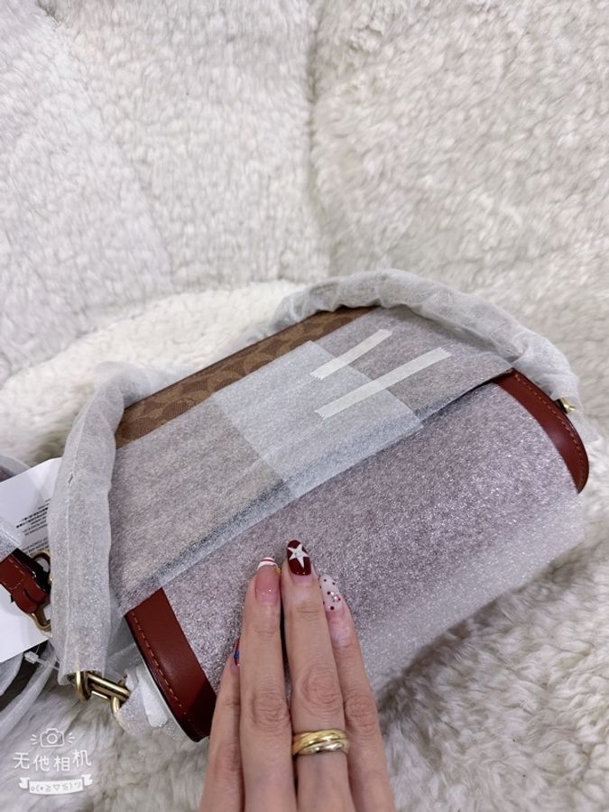 未使用 Coach Idol肩背包（原價28800元）-14