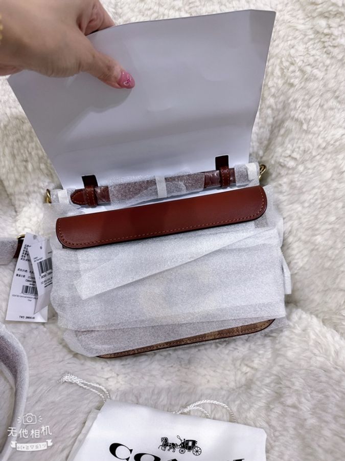 未使用 Coach Idol肩背包（原價28800元）-17