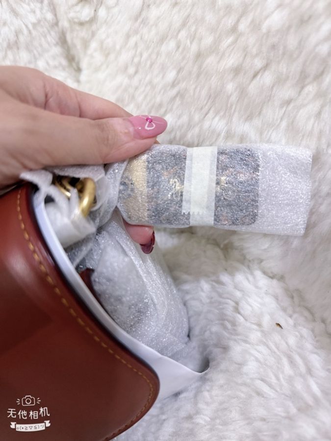 未使用 Coach Idol肩背包（原價28800元）-21