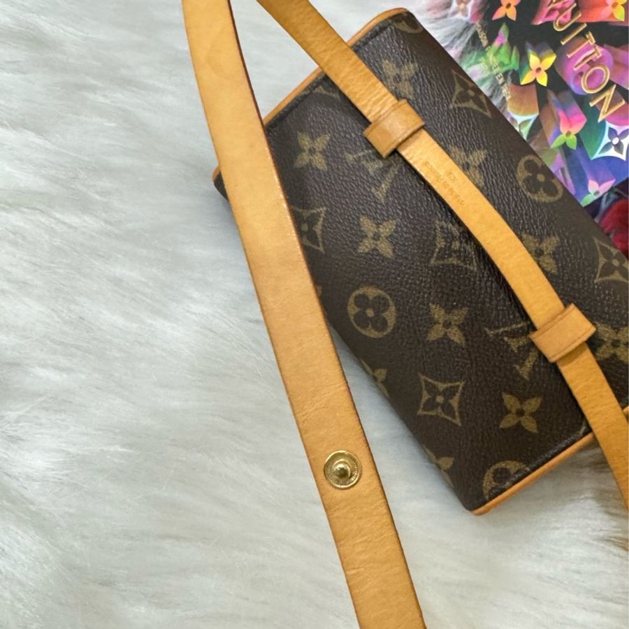 lv 老花 胸部 腰包 斜背包-9