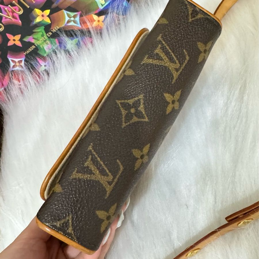 lv 老花 胸部 腰包 斜背包-13
