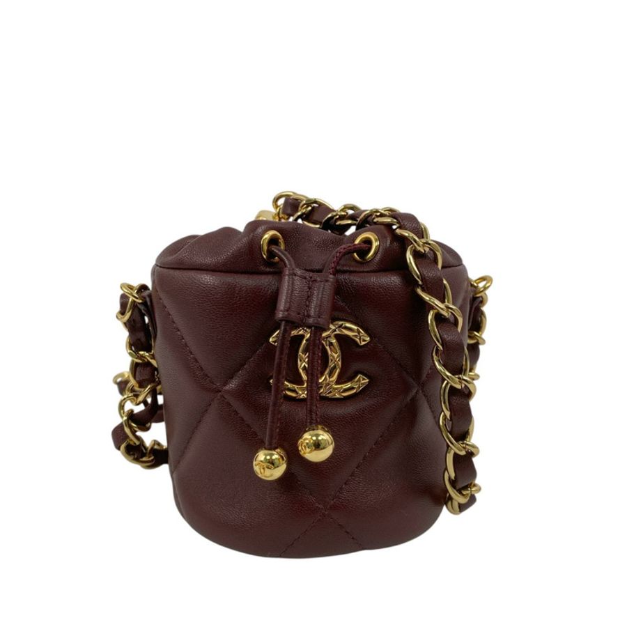 △ CHANEL 香奈兒 Wine Red Lambskin Gold Tone Metal Mini Bucket No.31 Chain Shoulder Bag 酒紅色小羊皮金色金屬No.31鎖鏈肩背包-267017940-0