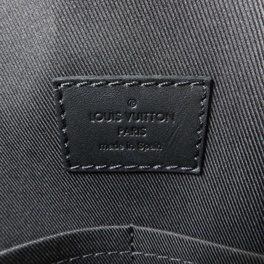 LOUIS VUITTON Monogram Magnetic Messenger肩背袋-5